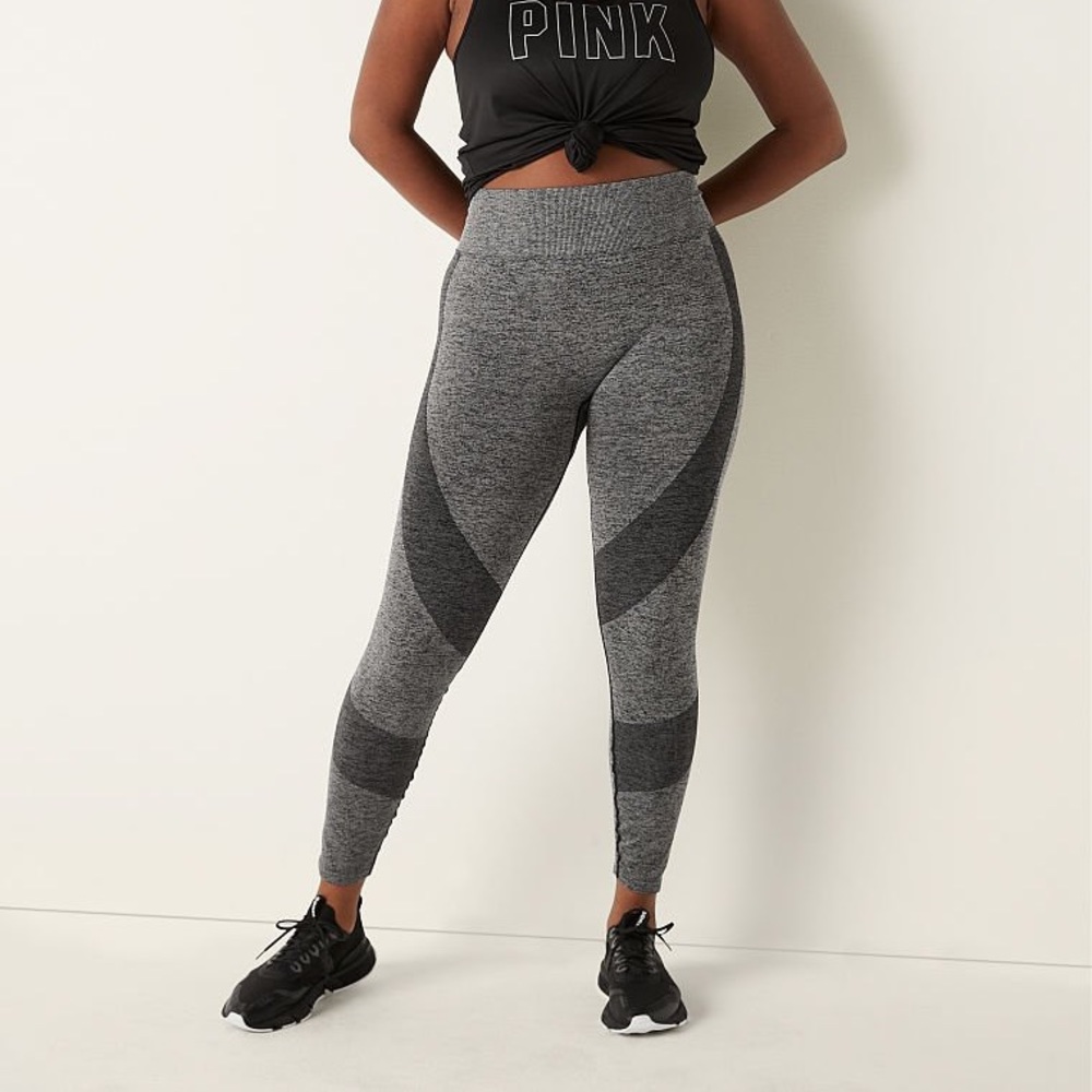 VS PINK seamless legging size medium blue ombré - Picture 5 of 5